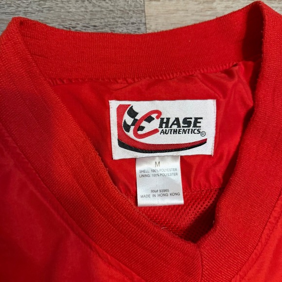 Chase Authentics Jeff Gordon 24 DuPont NASCAR Red Windbreaker Pullover Mens M - Picture 2 of 7